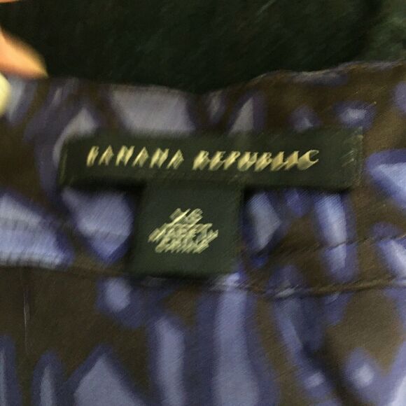 Banana Republic Shirt Womens Sz XS Purple Black Silk Satin Short Flutter Sleeve - Picture 5 of 8